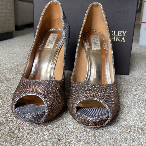 Badgley Mischka Sparkly Heels, Size 10 - Picture 2 of 9